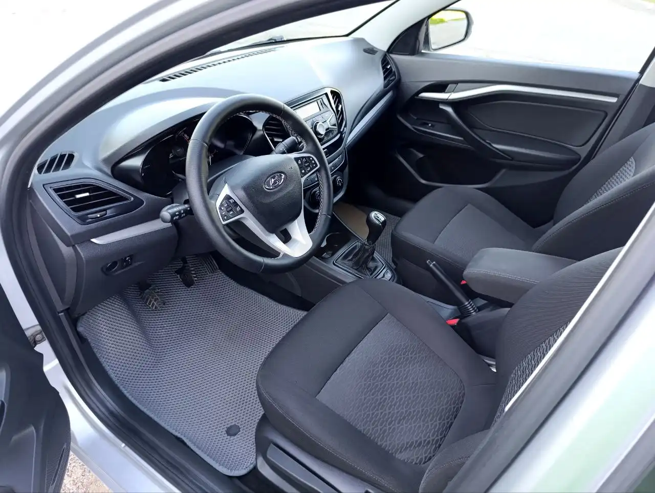 Продажа Lada VESTA 2021 года