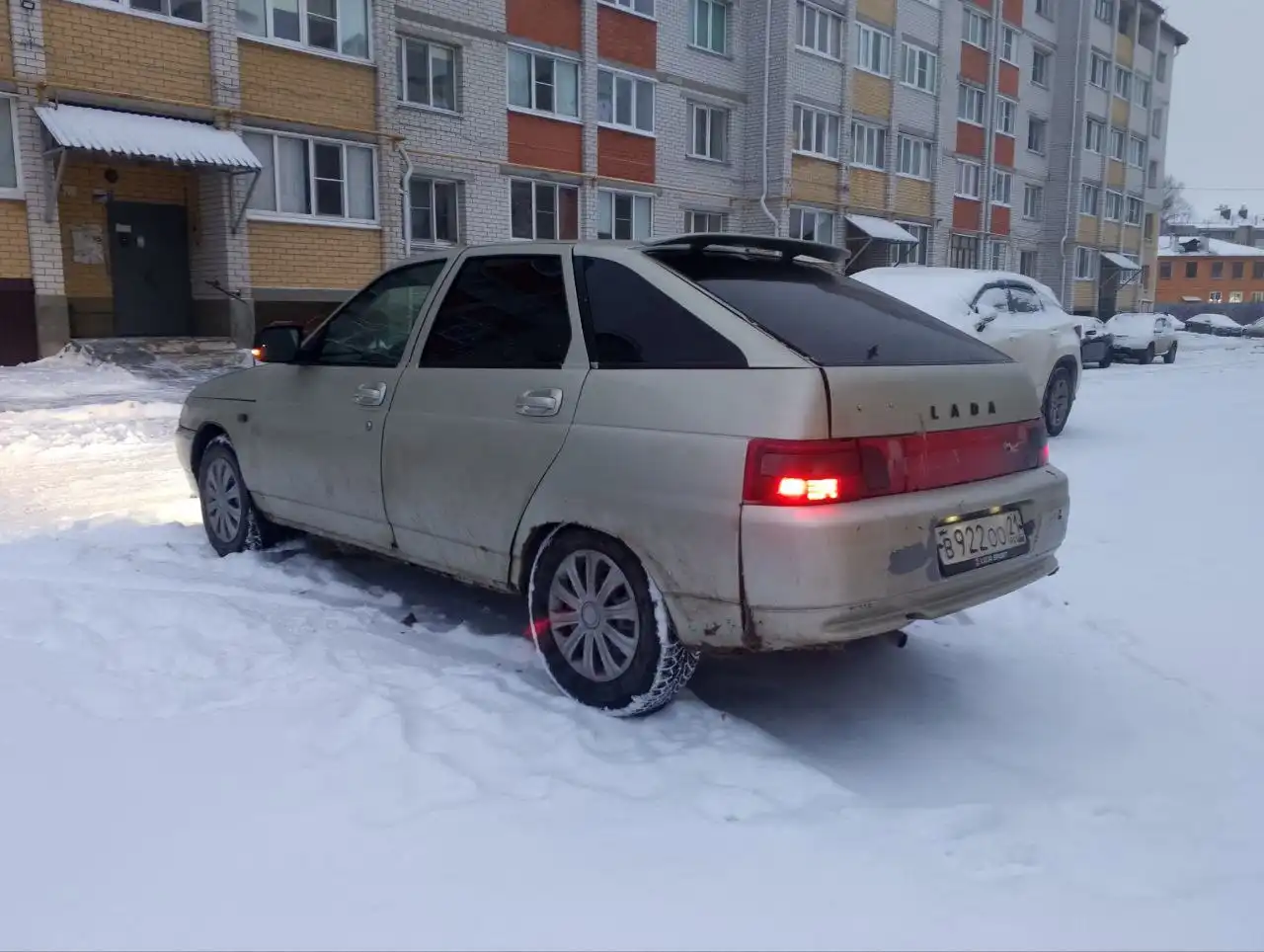 ВАЗ 2112 2006 года выпуска