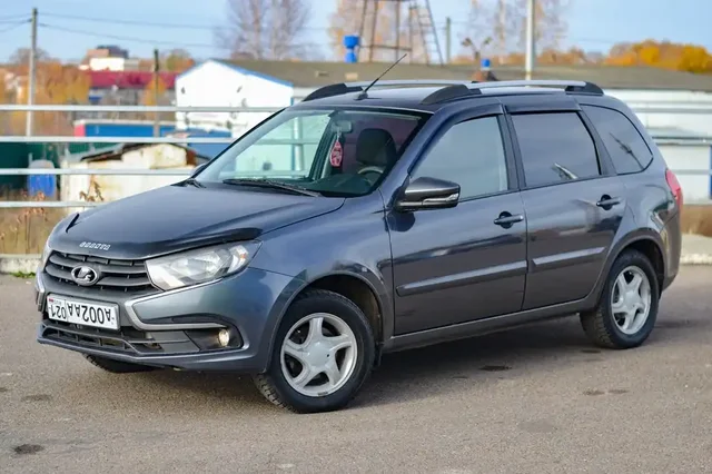 Продажа Lada Granta универсал 2019 года - Авто в Канаш