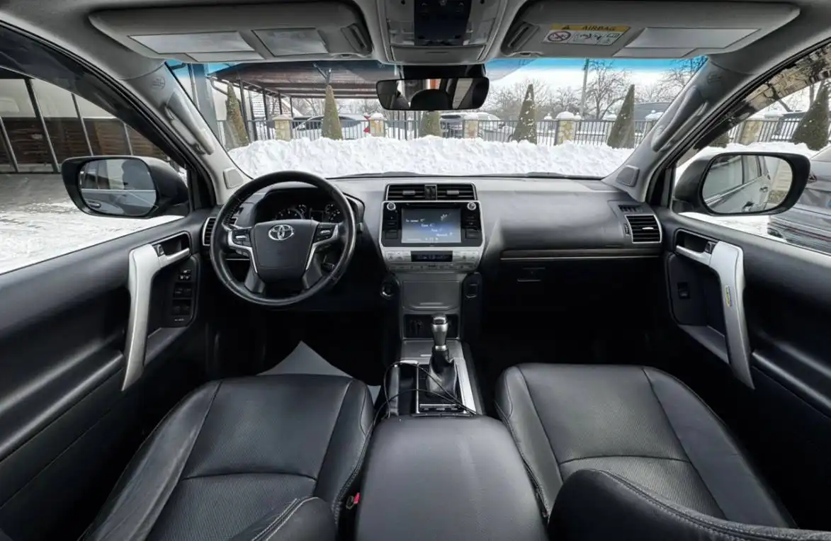 Toyota Land Cruiser Prado 2018 2.8D AT - Внедорожники (Авто) в Чебоксары