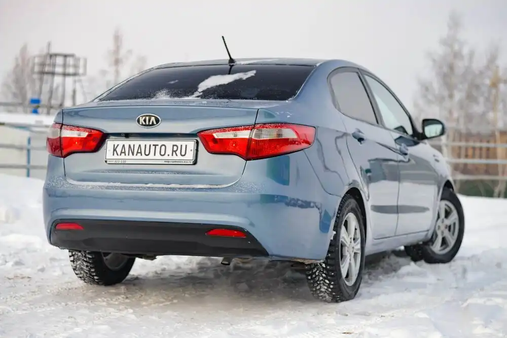 Продажа Kia Rio 2013 года в Канаше - Легковые автомобили (Авто) в Канаш