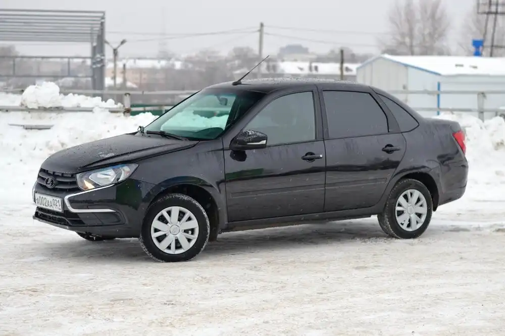 Продажа Lada Granta 2024 года в Канаше - Легковые автомобили (Авто) в Канаш