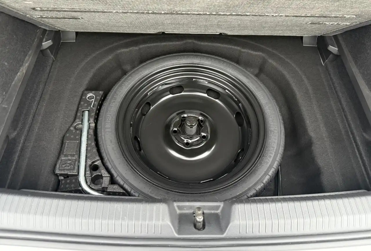 Volkswagen Golf 1.4 AT 2021 года с пробегом 19 тыс км - Легковые автомобили (Авто) в Чебоксары