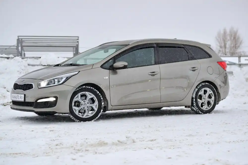 Kia Ceed рестайлинг 2017 года - Легковые автомобили (Авто) в Канаш