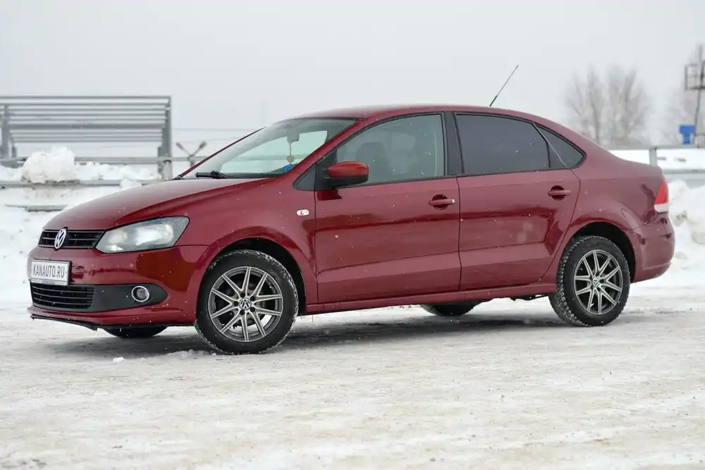 Volkswagen Polo 2011 года в отличном состоянии - Авто в Канаш
