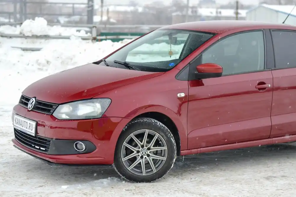 Volkswagen Polo 2011 года в отличном состоянии - Авто в Канаш
