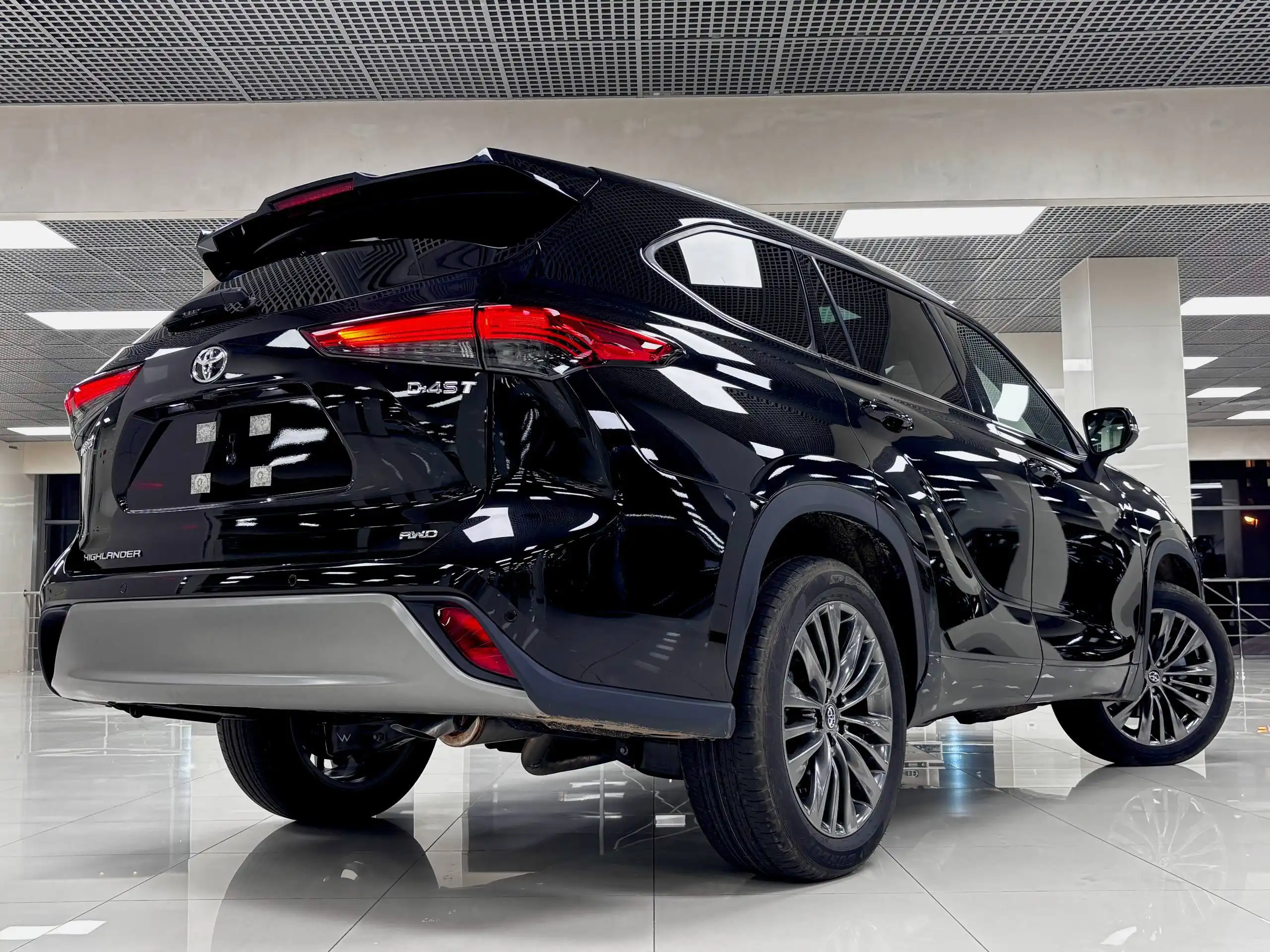 Toyota Highlander 4 поколение (U70) 2025 года - Легковые автомобили (Авто) в Москва