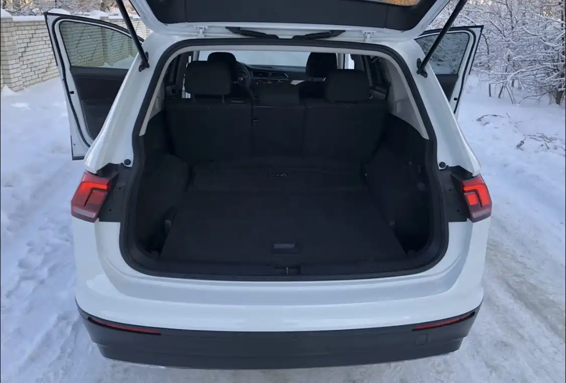 Volkswagen Tiguan 2020 года - Внедорожники/Кроссоверы (Авто) в Чебоксары