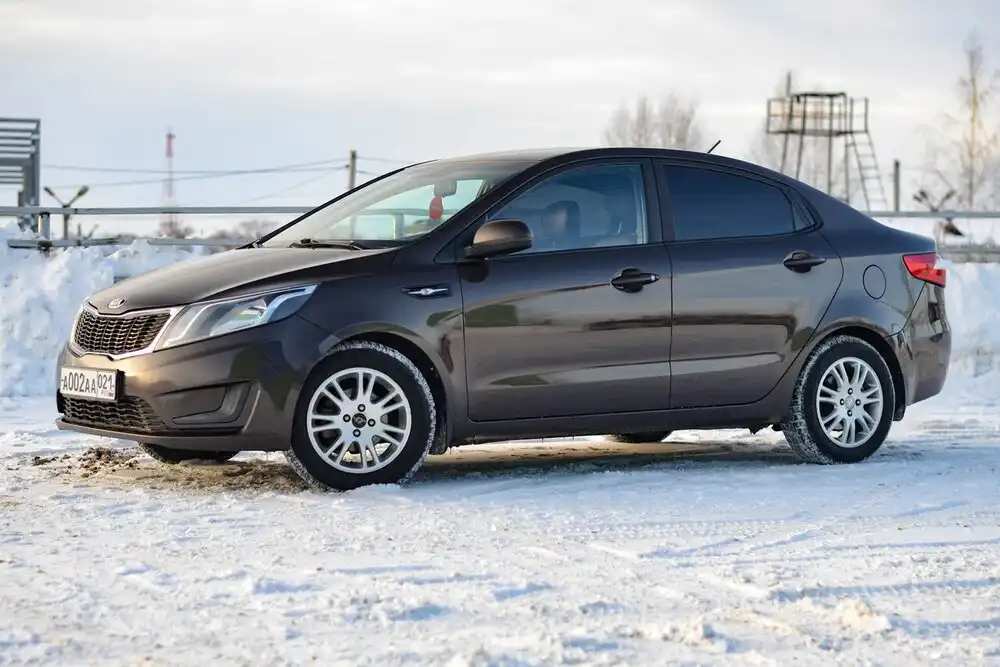 Продажа Kia Rio 2014 года - Легковые автомобили (Авто) в Канаш