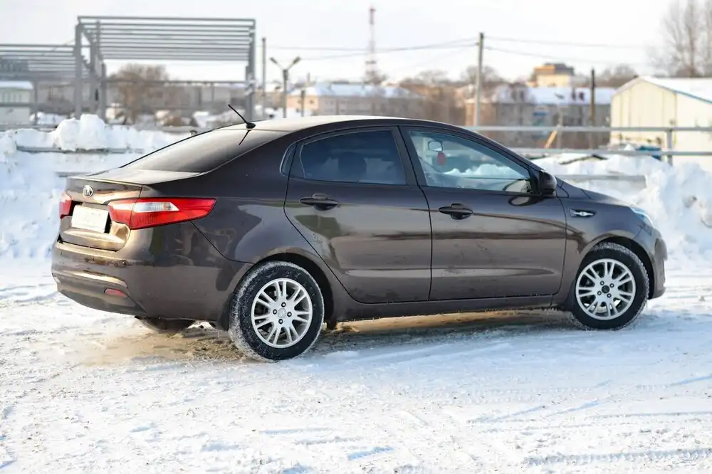 Продажа Kia Rio 2014 года - Легковые автомобили (Авто) в Канаш