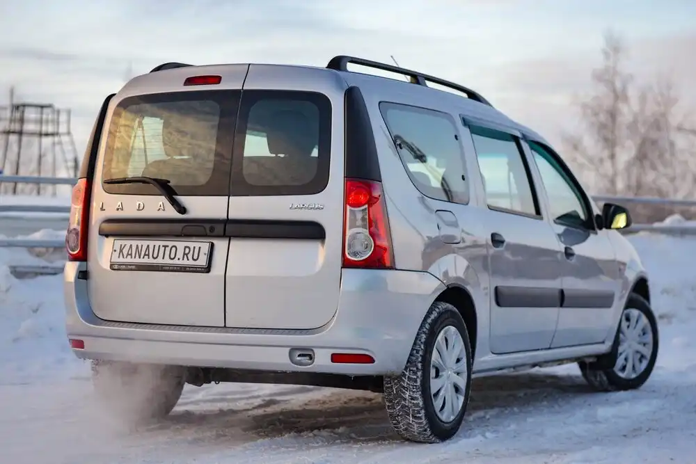 Продажа Lada Largus 2020 года - Легковые автомобили (Авто) в Канаш