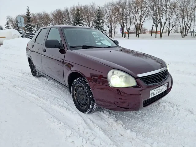 Лада Приора 2012 года в цвете портвейн - Легковые автомобили в Набережные Челны