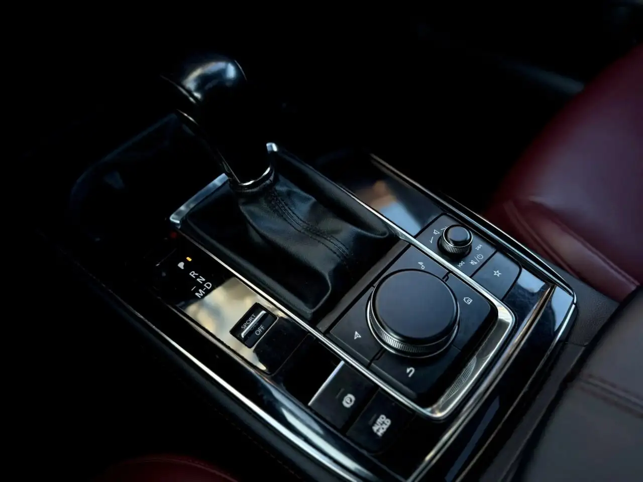 Продается Mazda CX-30 2022 года с автоматом и полным приводом - Легковые автомобили (Авто) в Чебоксары