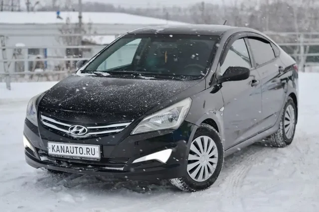 Продажа Hyundai Solaris 2015 г. в Канаше - Внедорожники/кроссоверы в Канаш