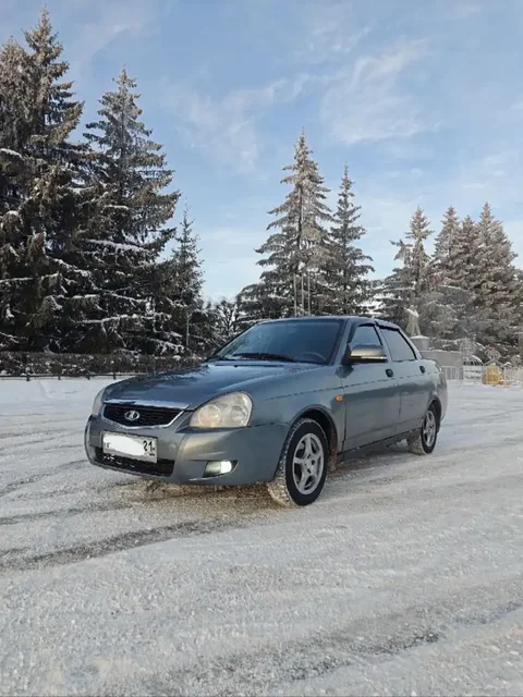Продажа автомобиля Lada Priora 2010 года с комплектацией - частное объявление в Чебоксары