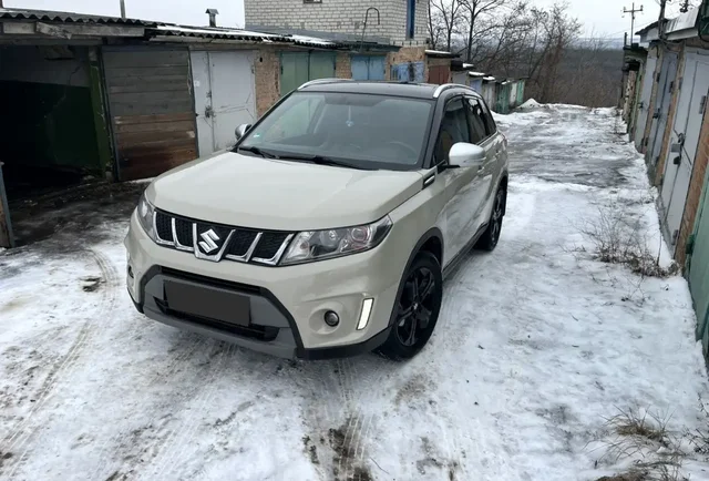 Suzuki Vitara 2017 года - Авто в Чебоксары
