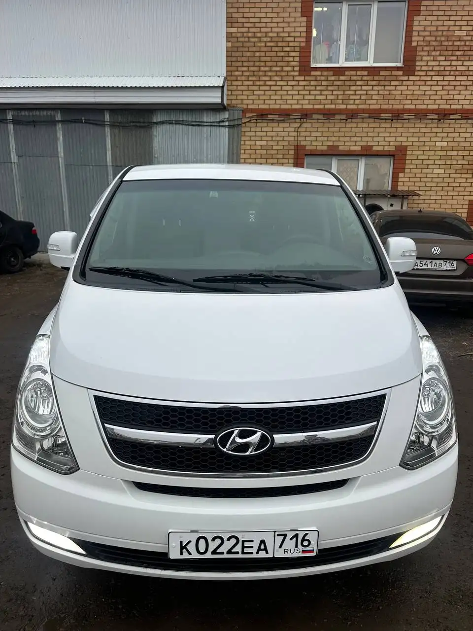 Hyundai Starex 2012 - минивэн в отличном состоянии - Авто в Чебоксары
