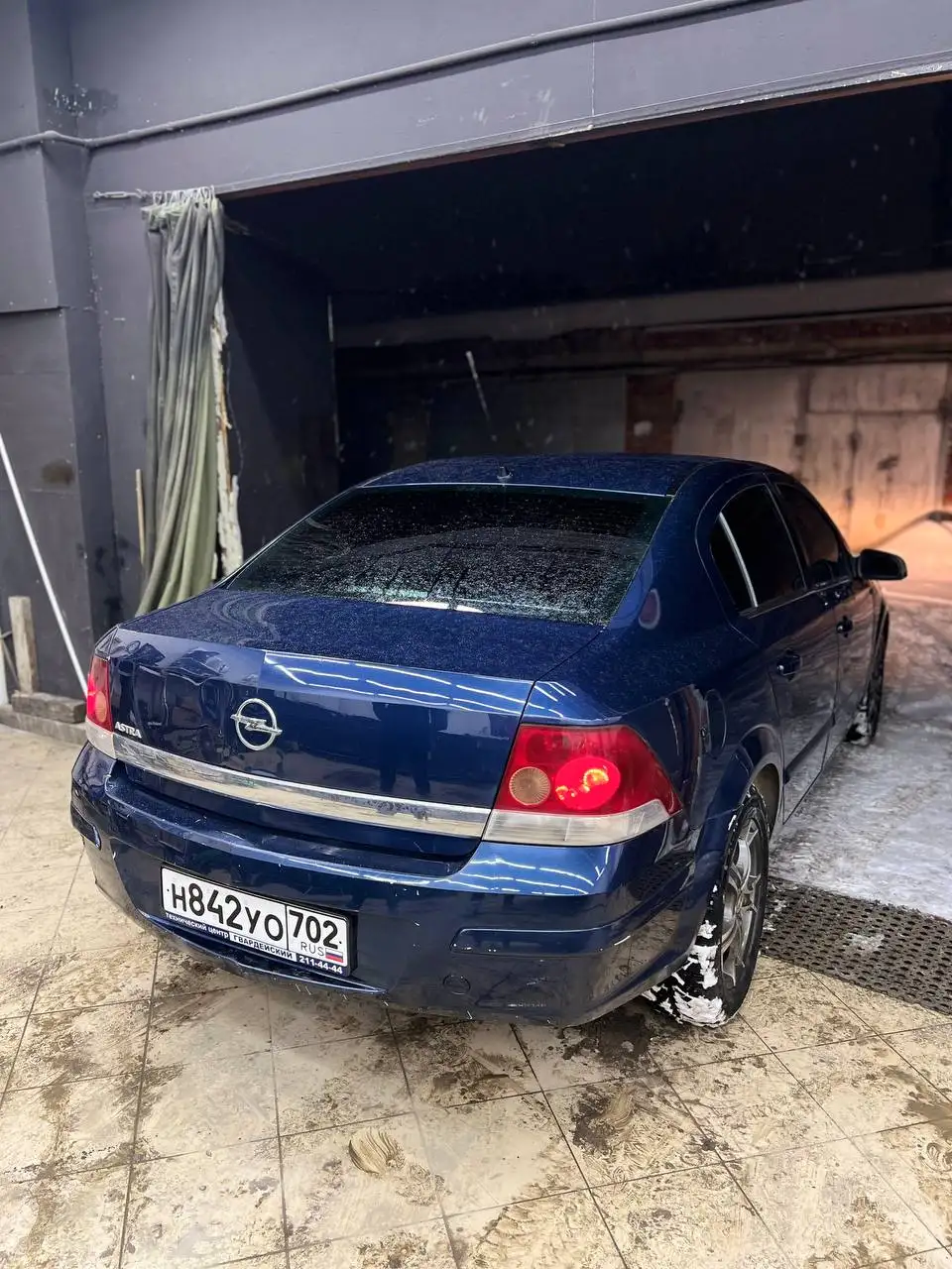 Opel Astra H 2011 года 1.6 АМТ - Легковые автомобили (Авто) в Чебоксары