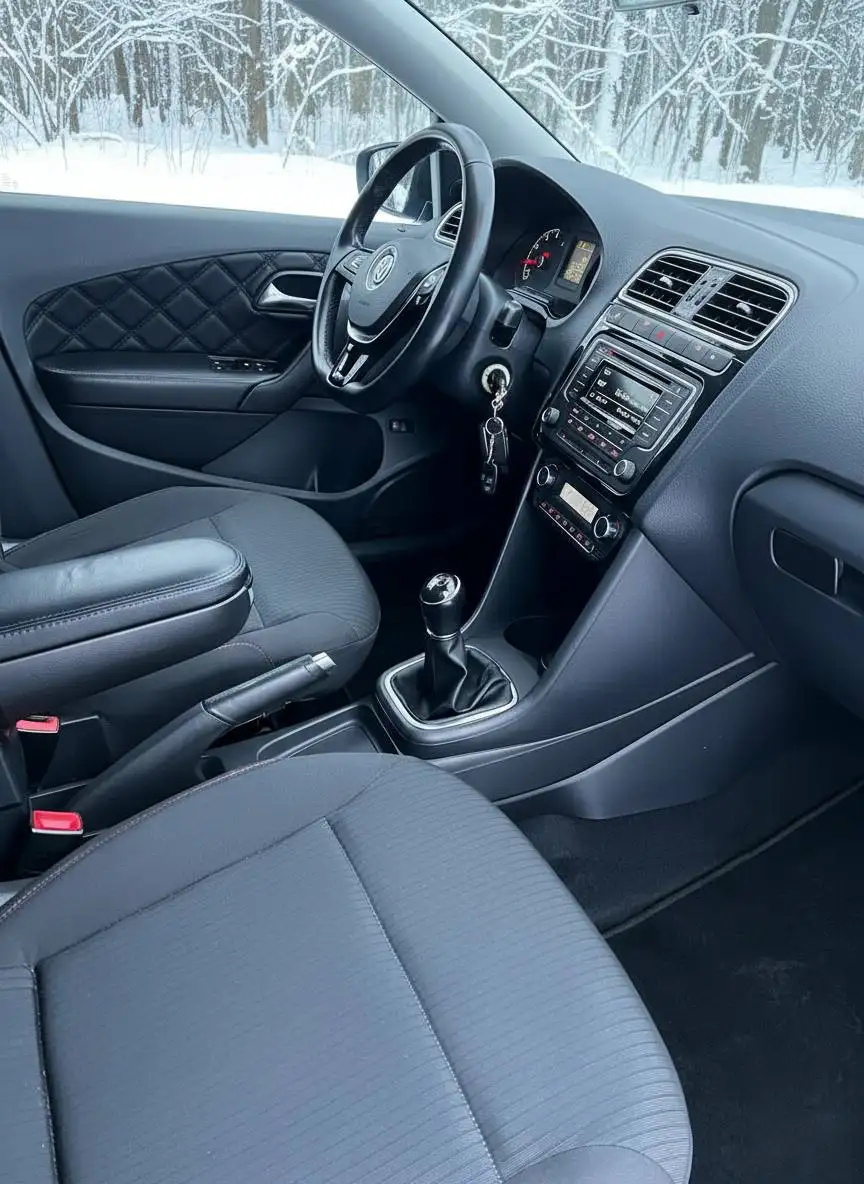 Volkswagen Polo 2017 года в отличном состоянии - Легковые автомобили (Авто) в Чебоксары