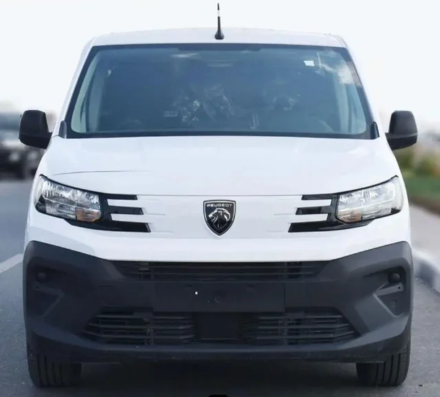 Peugeot Partner 2025 - Микроавтобусы в Москва