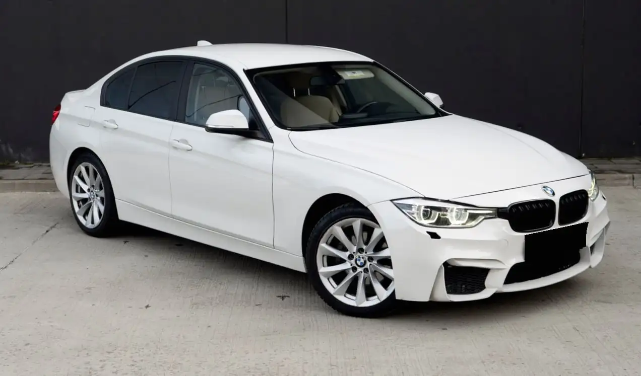 BMW 3 Series 2018 - Авто в Чебоксары