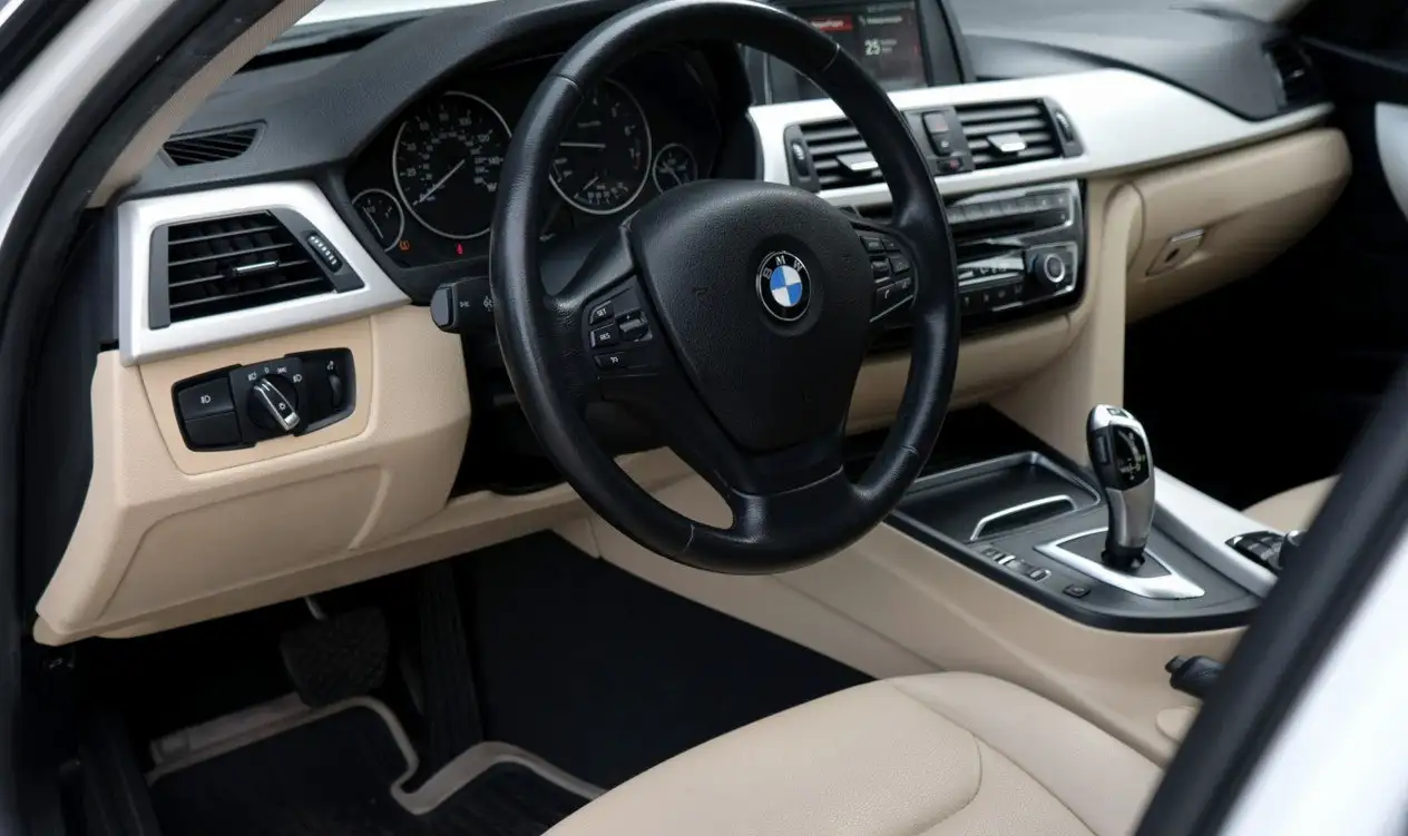 BMW 3 Series 2018 - Авто в Чебоксары