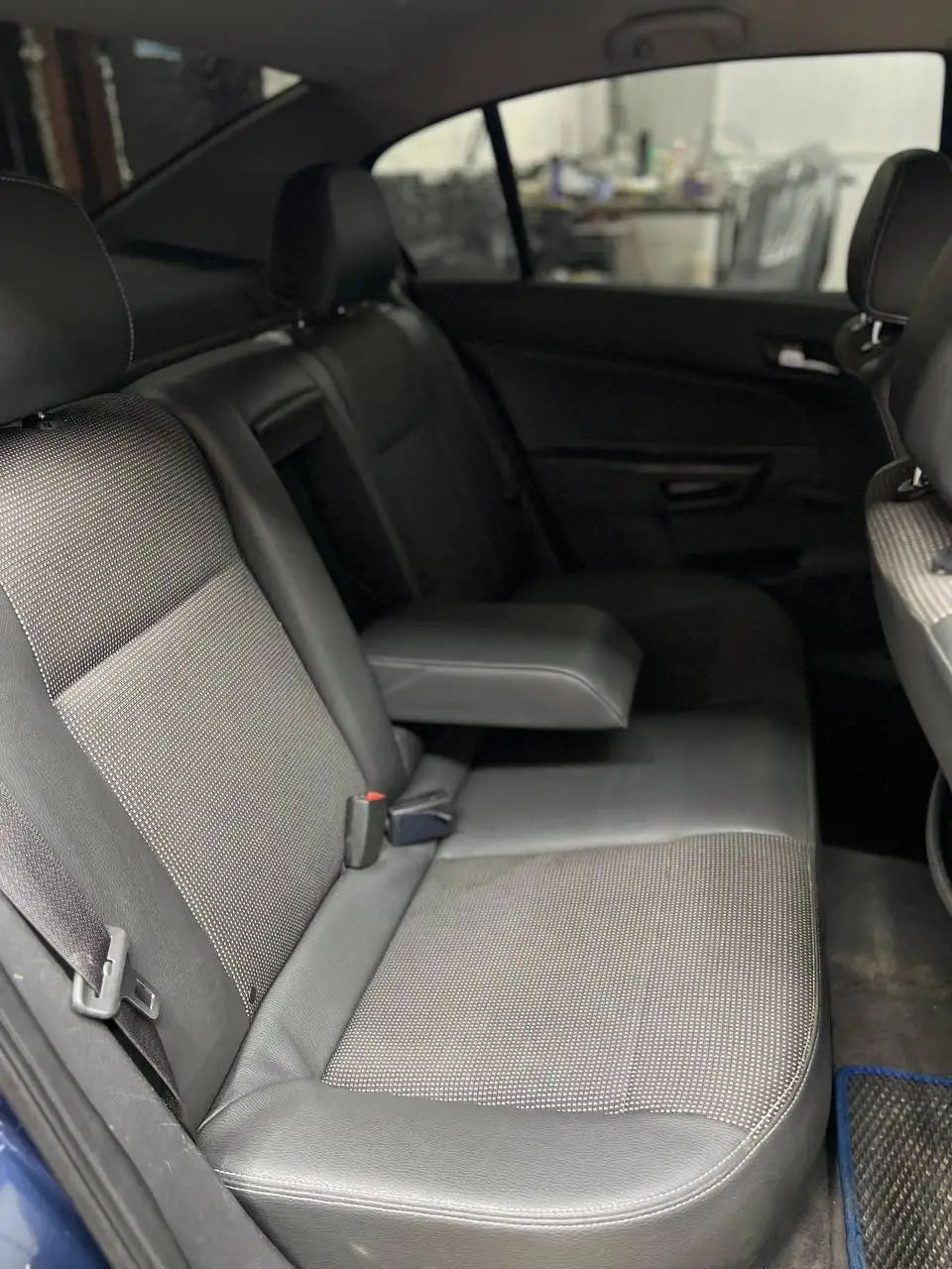 Opel Astra H 2011 года 1.6 АМТ - Легковые автомобили (Авто) в Чебоксары