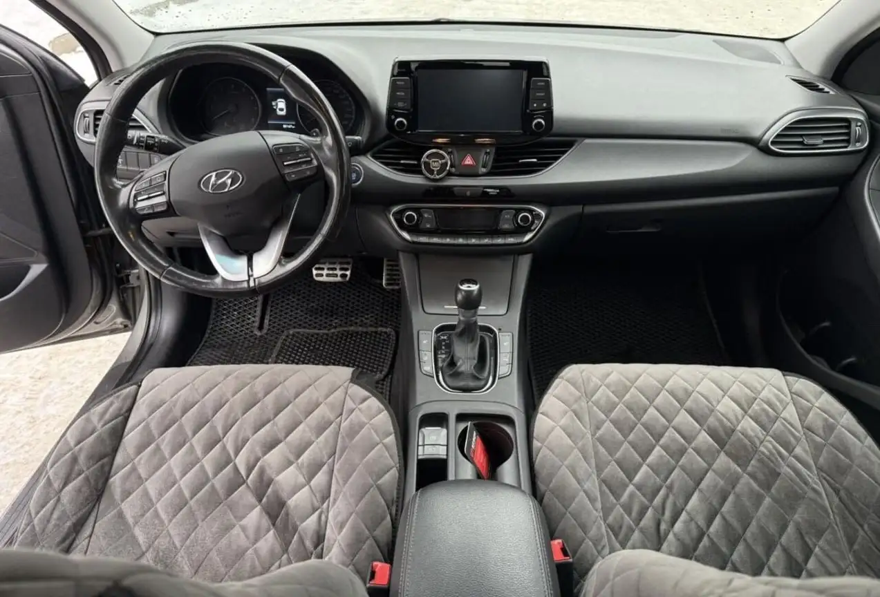 Продам Hyundai i30 2018 года - Легковые автомобили (Авто) в Чебоксары