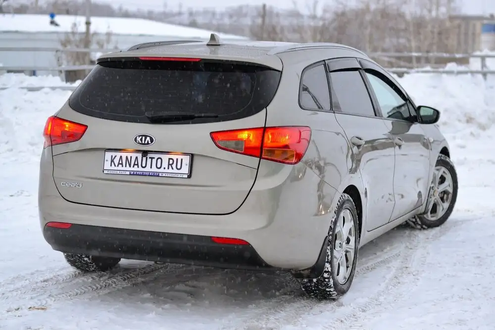 Продажа Kia Ceed 2017 года в Канаше - Легковые автомобили (Авто) в Канаш