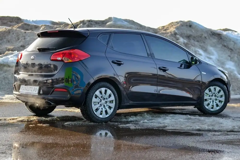 Kia Ceed 2013 автомат 1.6 - Авто в Канаш