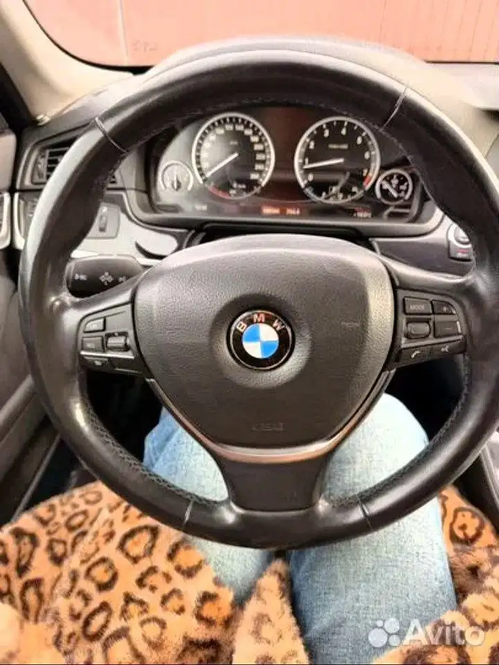 Продажа BMW 5 серия 2016 года - Легковые автомобили (Авто) в Бузулук