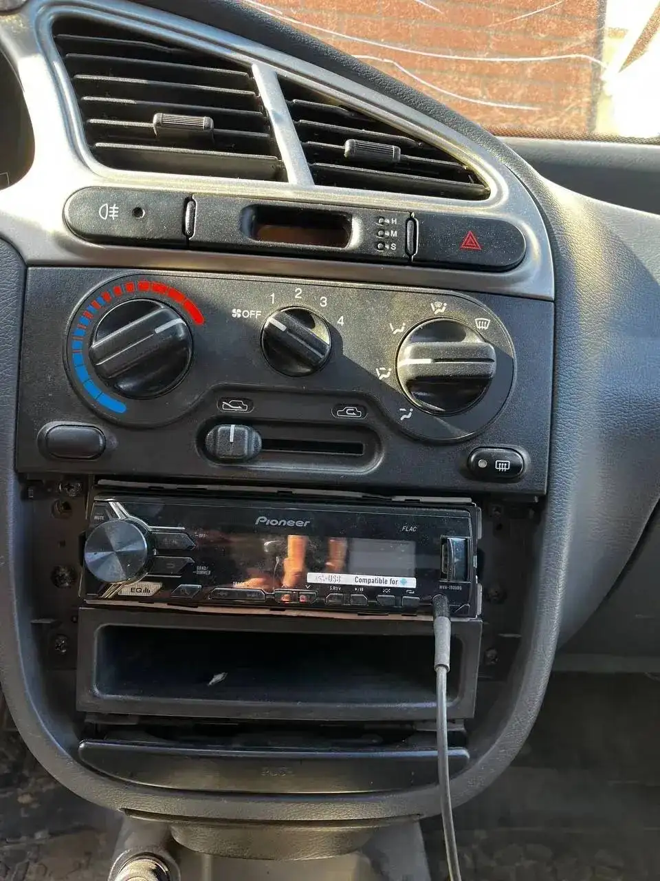 ЗАЗ Шанс 2011 года - Легковые автомобили (Авто) в Канаш