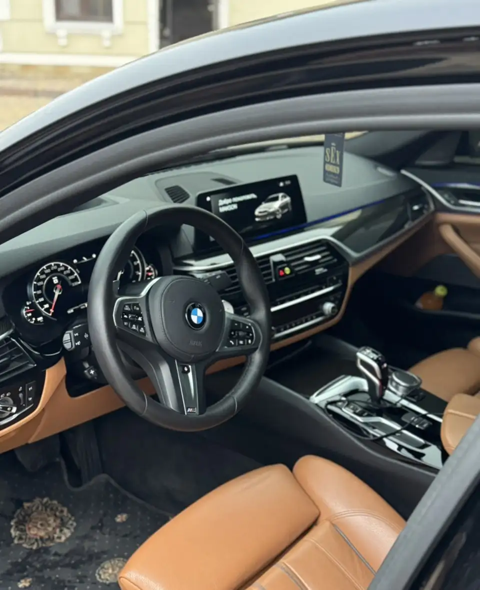 BMW 5 Series 2018 G30 540i Автомат - Легковые автомобили (Авто) в Чебоксары