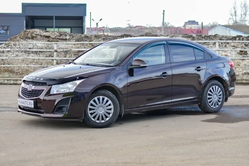 Продажа Chevrolet Cruze 2014 года в Канаше - Авто в Канаш