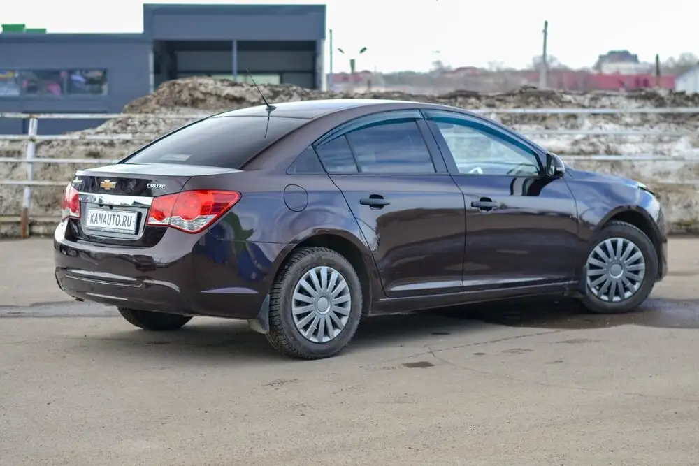 Продажа Chevrolet Cruze 2014 года в Канаше - Авто в Канаш