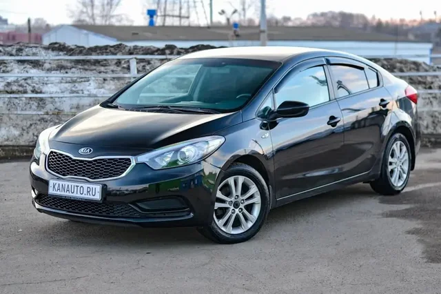 Kia Cerato 2013 года в Канаше - Авто в Канаш