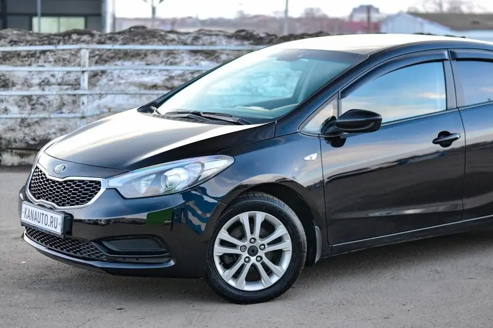 Kia Cerato 2013 года в Канаше - Авто в Канаш