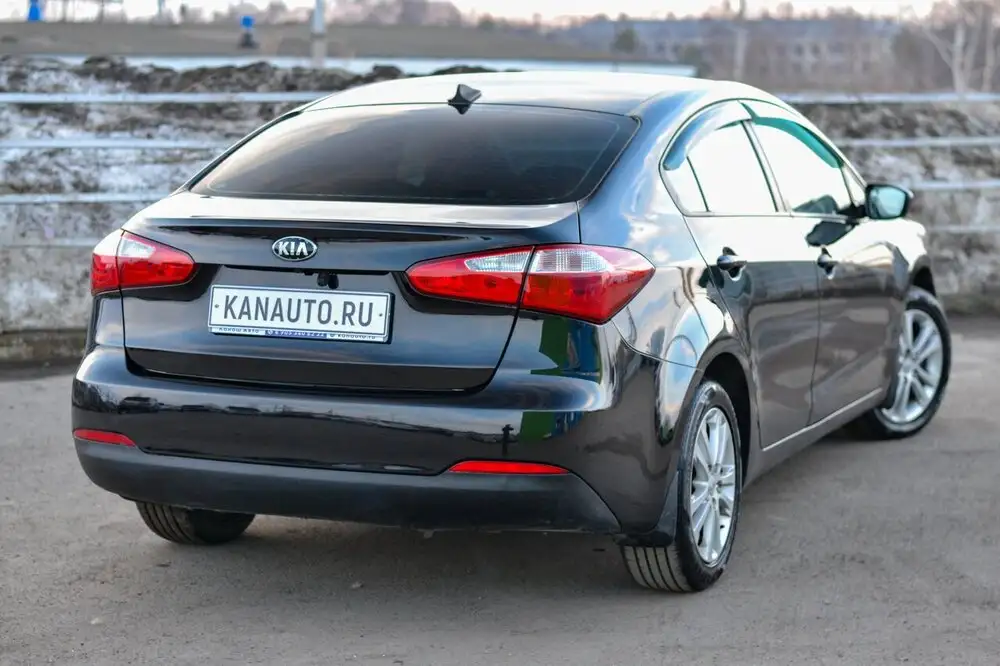 Kia Cerato 2013 года в Канаше - Авто в Канаш