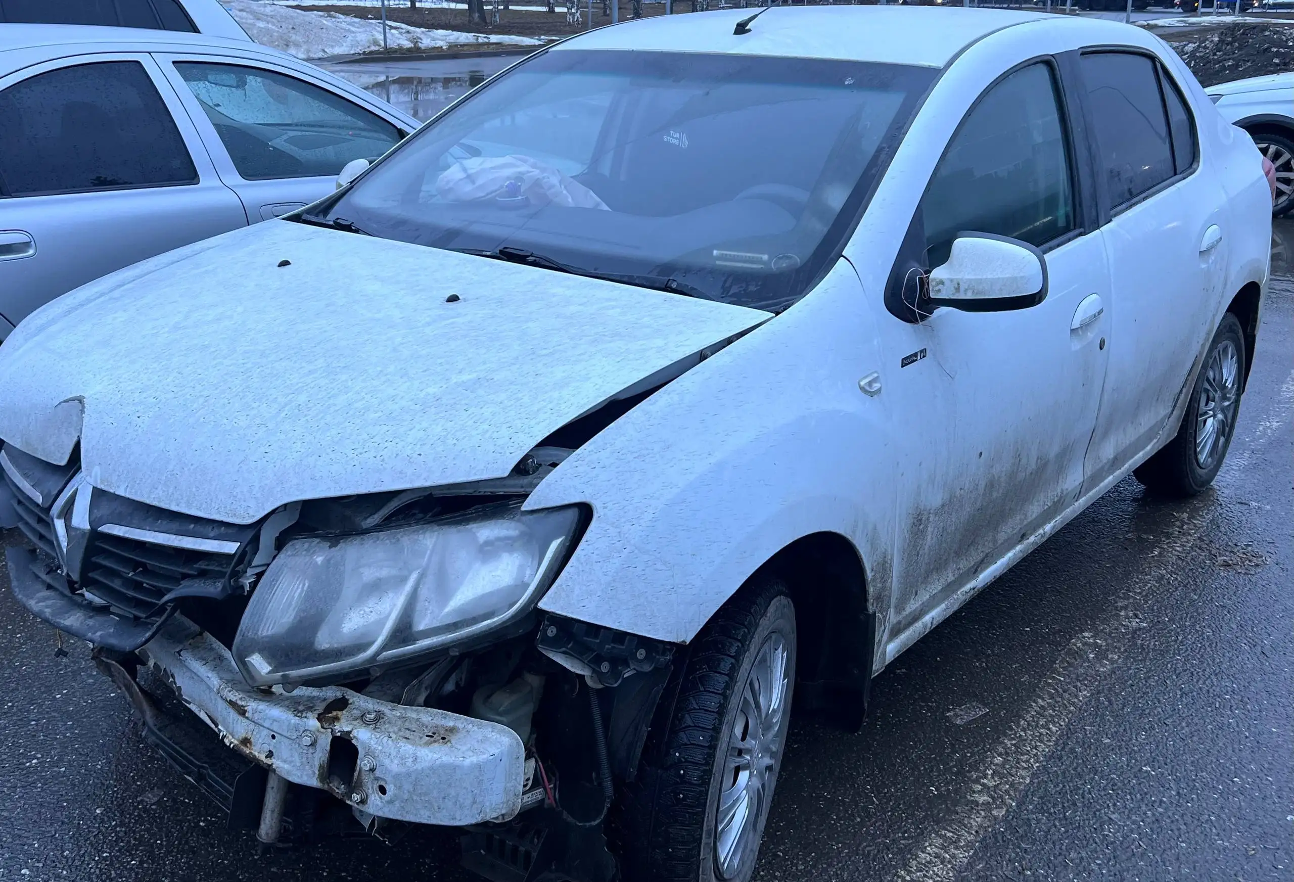 Продажа Renault Logan 2 2017 года выпуска - Легковые автомобили (Авто) в Казань