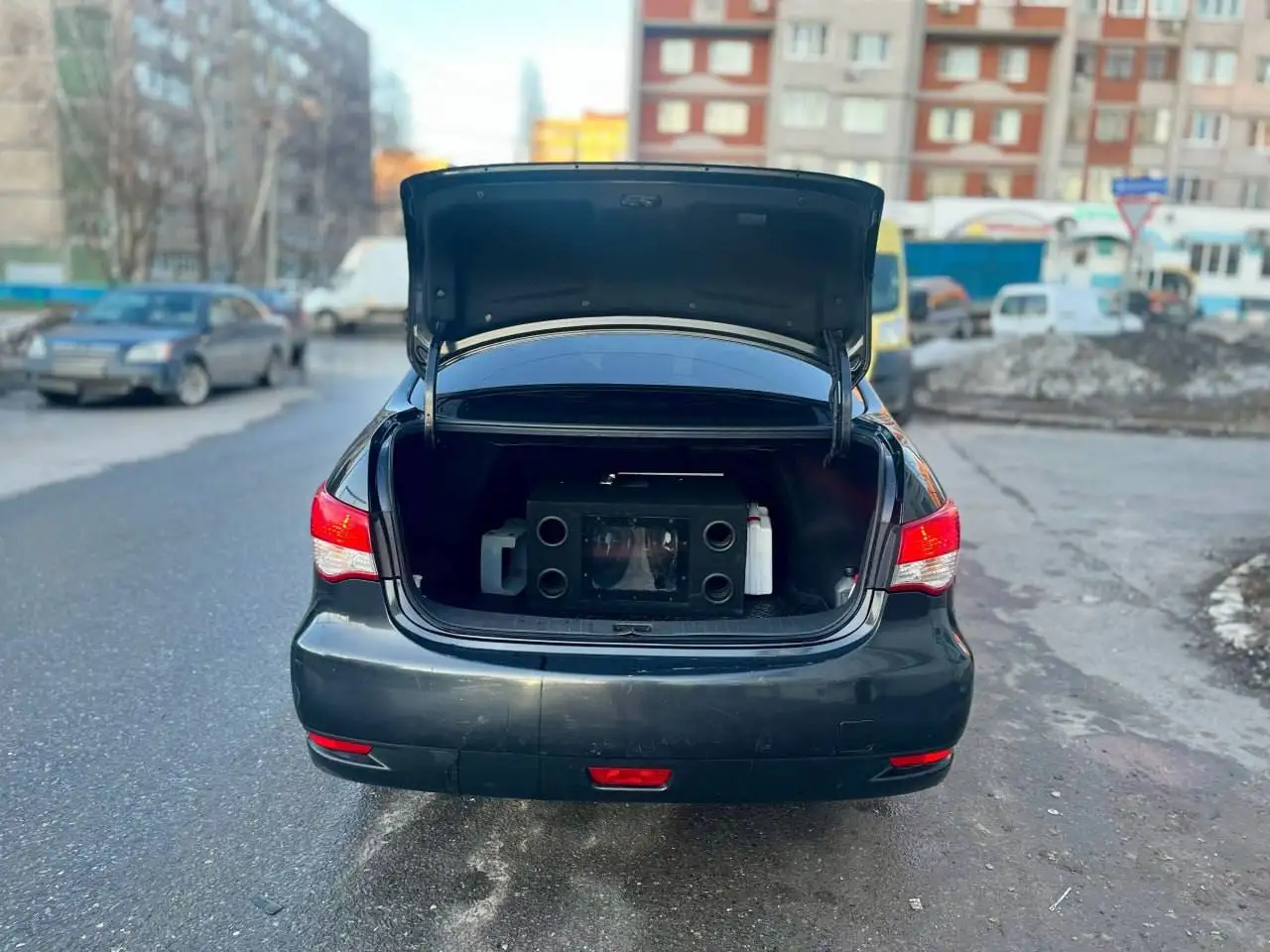 Продаётся Nissan Almera 2014 года в максимальной комплектации - Авто в Чебоксары