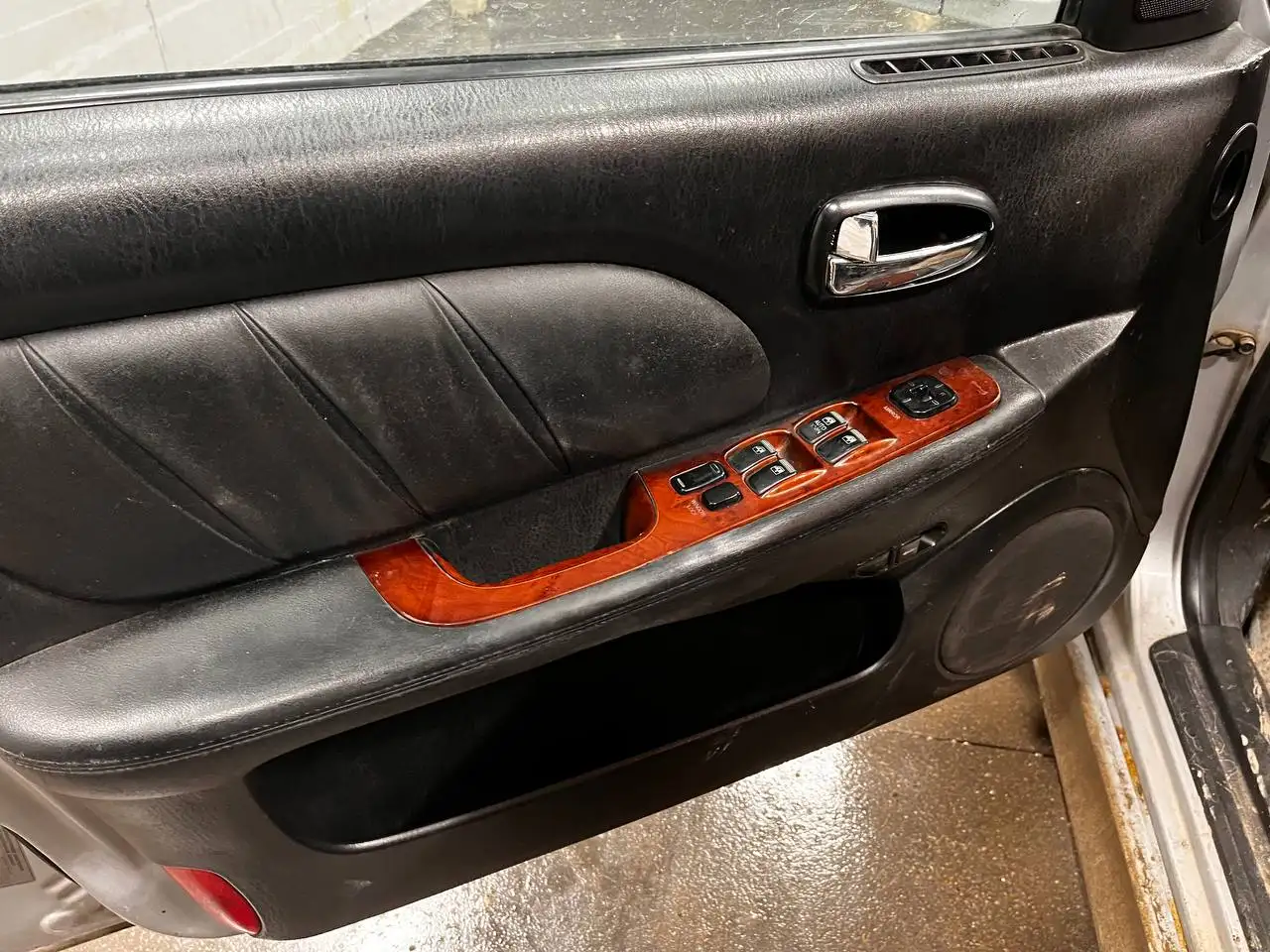 Продажа автомобиля 2006 года 2 л механика - Авто в Набережные Челны