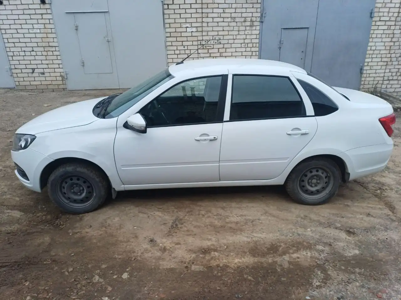 Продам LADA Granta 2024 года с пробегом 40 тыс. км - Легковые автомобили (Авто) в Чебоксары