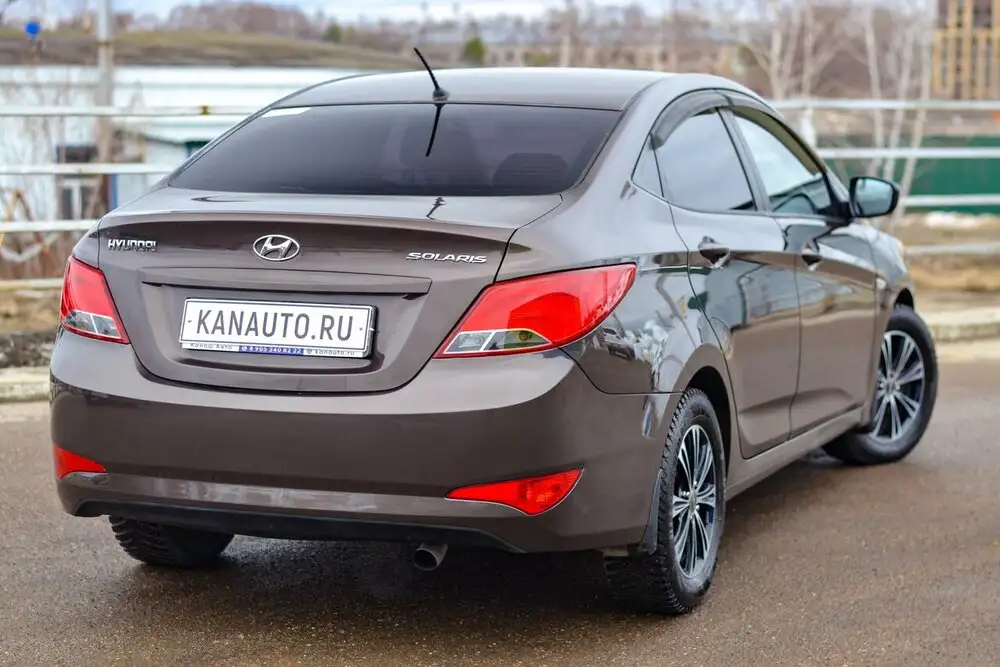 Hyundai Solaris 2014 автомат 1.4 - Легковые автомобили (Авто) в Канаш