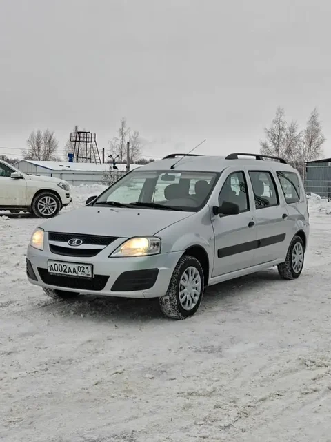 Продажа Lada Largus 2018 года в Канаше - Легковые автомобили в Канаш