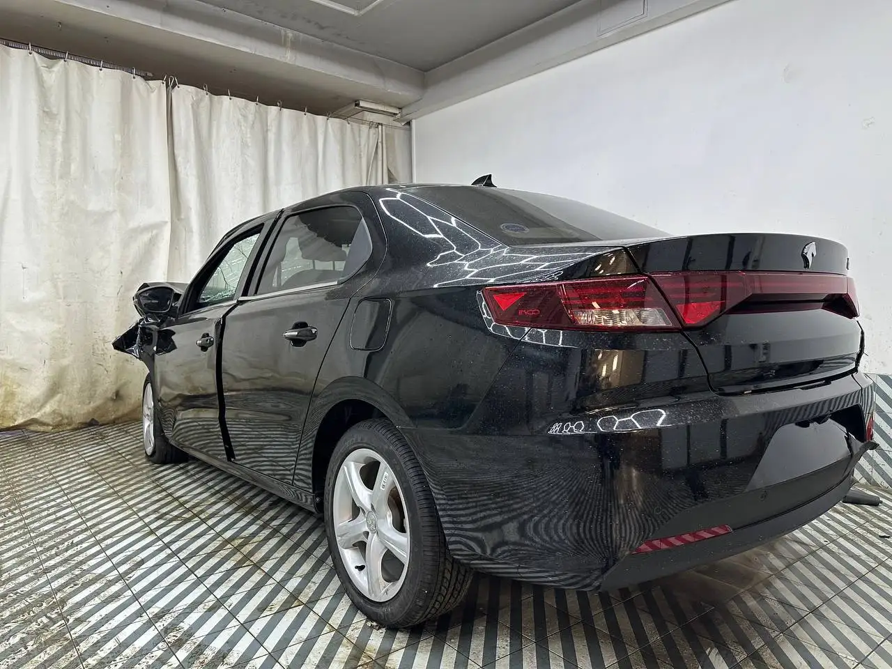 Iran Khodro Tara 2023 года, 1.6 AT, на запчасти в Москве - Запчасти (Авто) в Москва