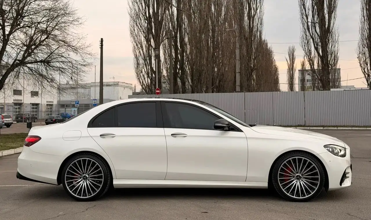 Mercedes-Benz E-Class 2020 - Легковые автомобили (Авто) в Чебоксары