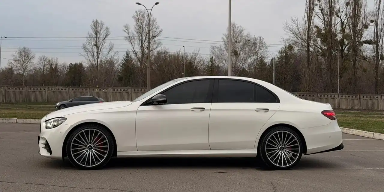 Mercedes-Benz E-Class 2020 - Легковые автомобили (Авто) в Чебоксары