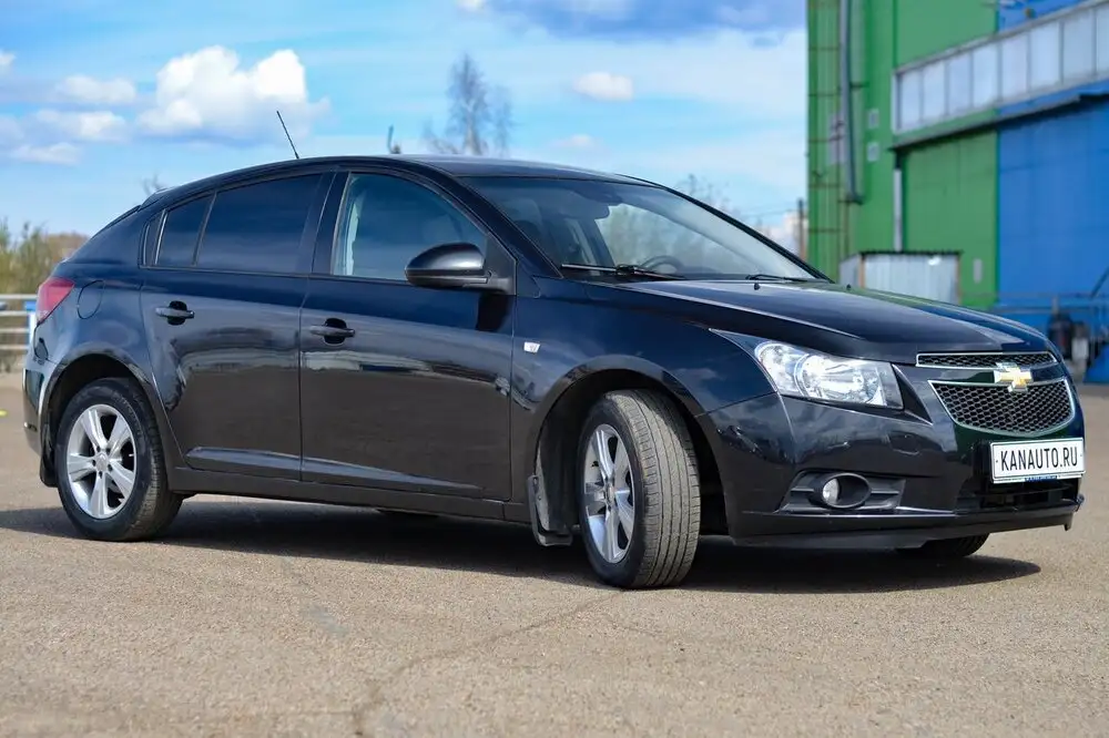 Chevrolet Cruze 2013 - Легковые автомобили (Авто) в Канаш
