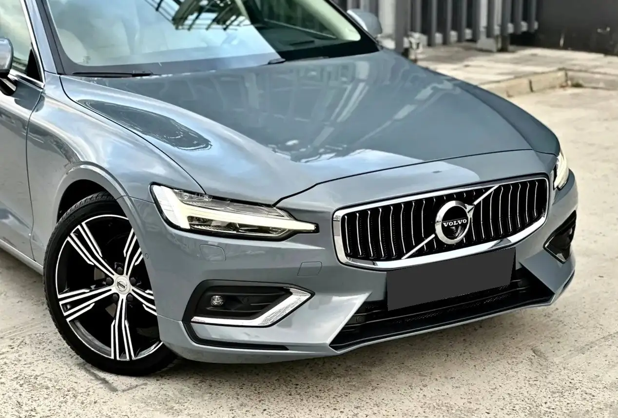 Volvo 2021 2.0 бензин - Легковые авто (Авто) в Чебоксары