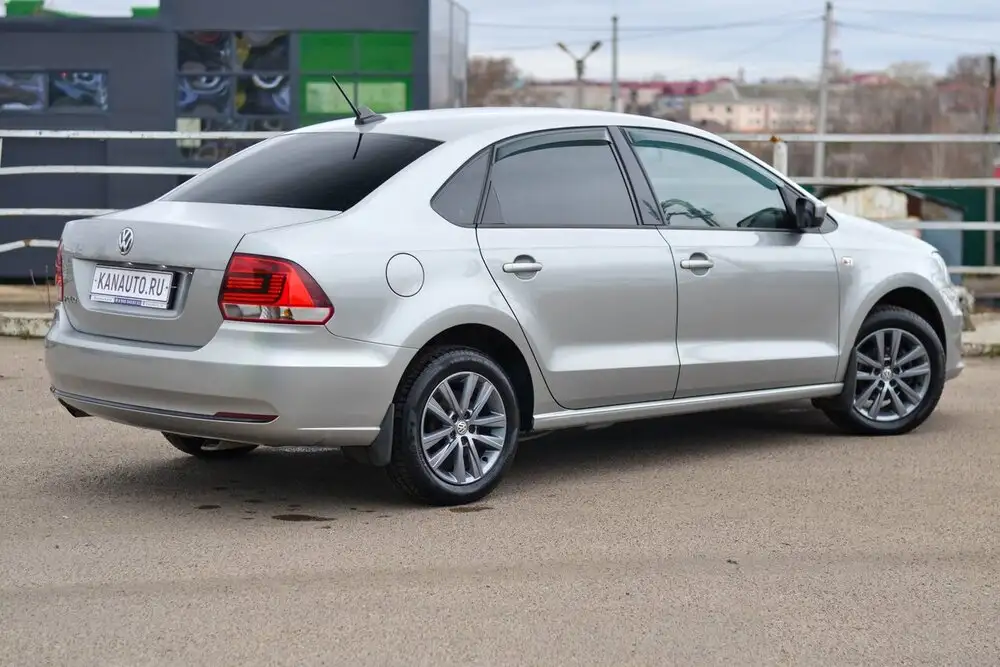 Volkswagen Polo 2018, 1 владелец, в отличном состоянии - Авто в Канаш